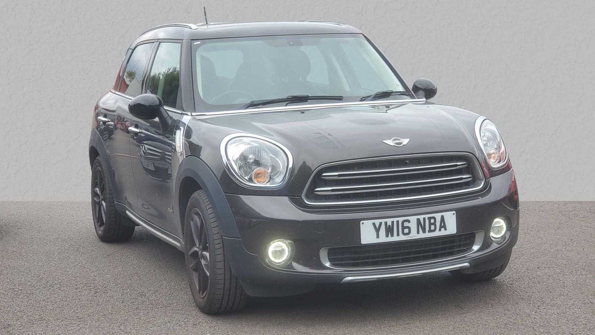 Main listing image - MINI Countryman