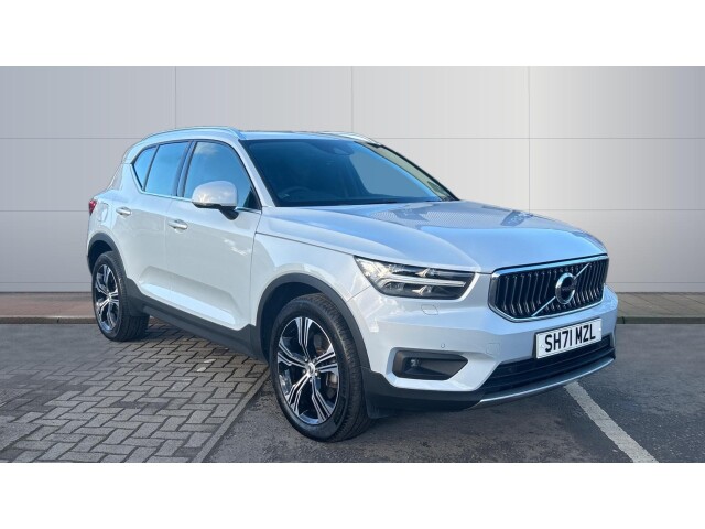 Main listing image - Volvo XC40