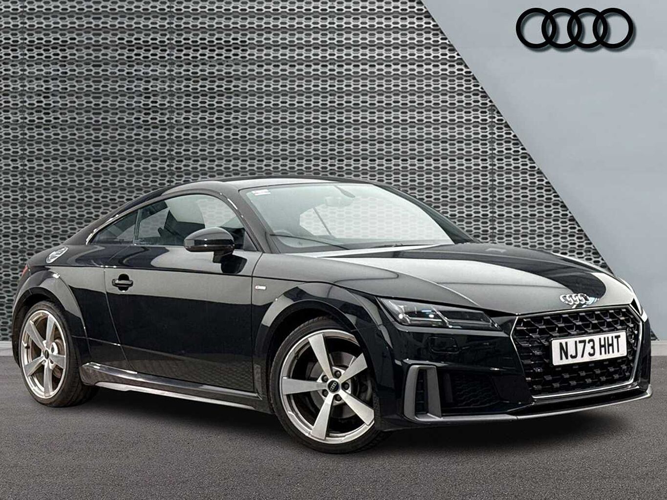 Main listing image - Audi TT
