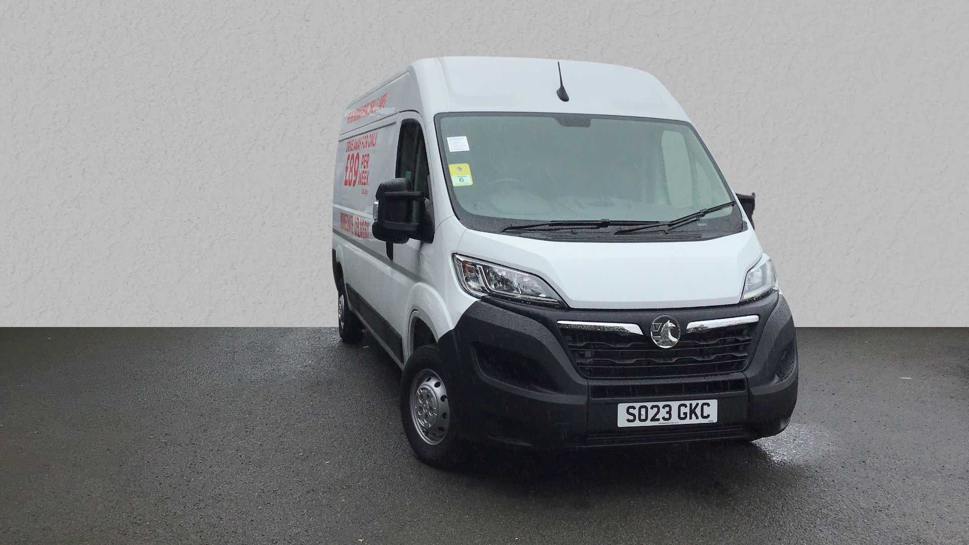 Main listing image - Vauxhall Movano