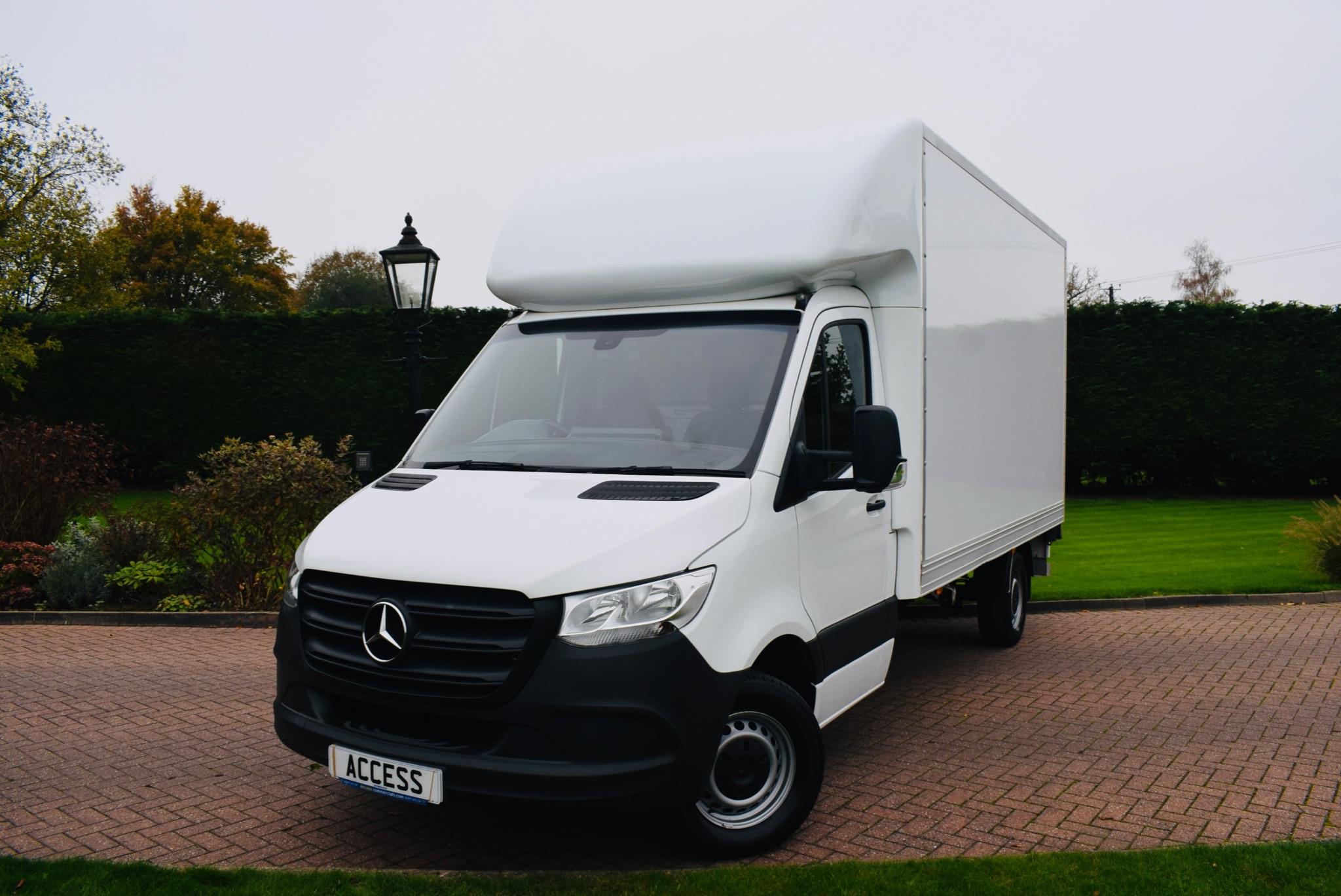 Main listing image - Mercedes-Benz Sprinter