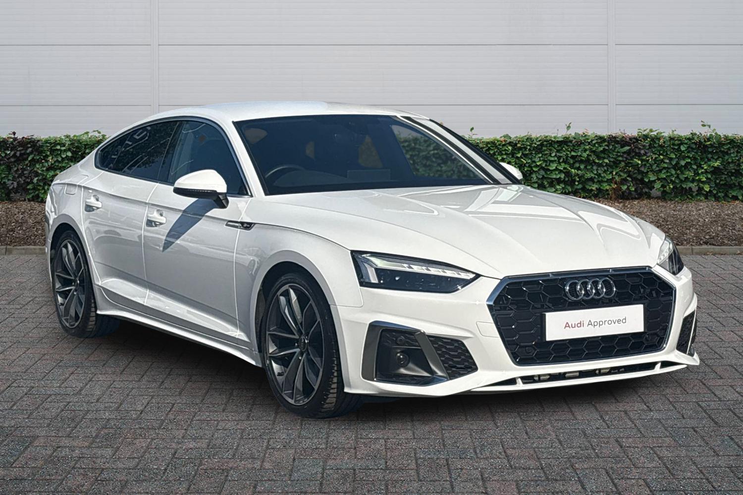 Main listing image - Audi A5