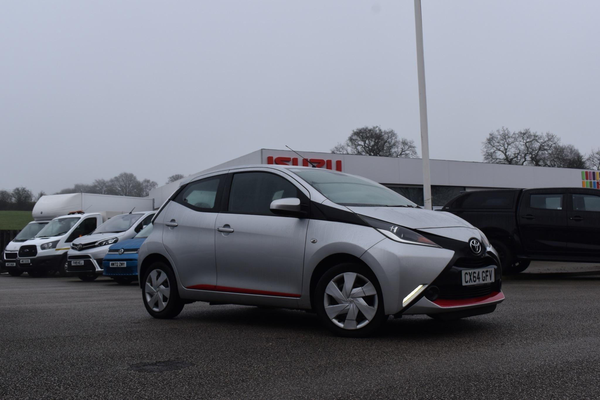 Main listing image - Toyota Aygo