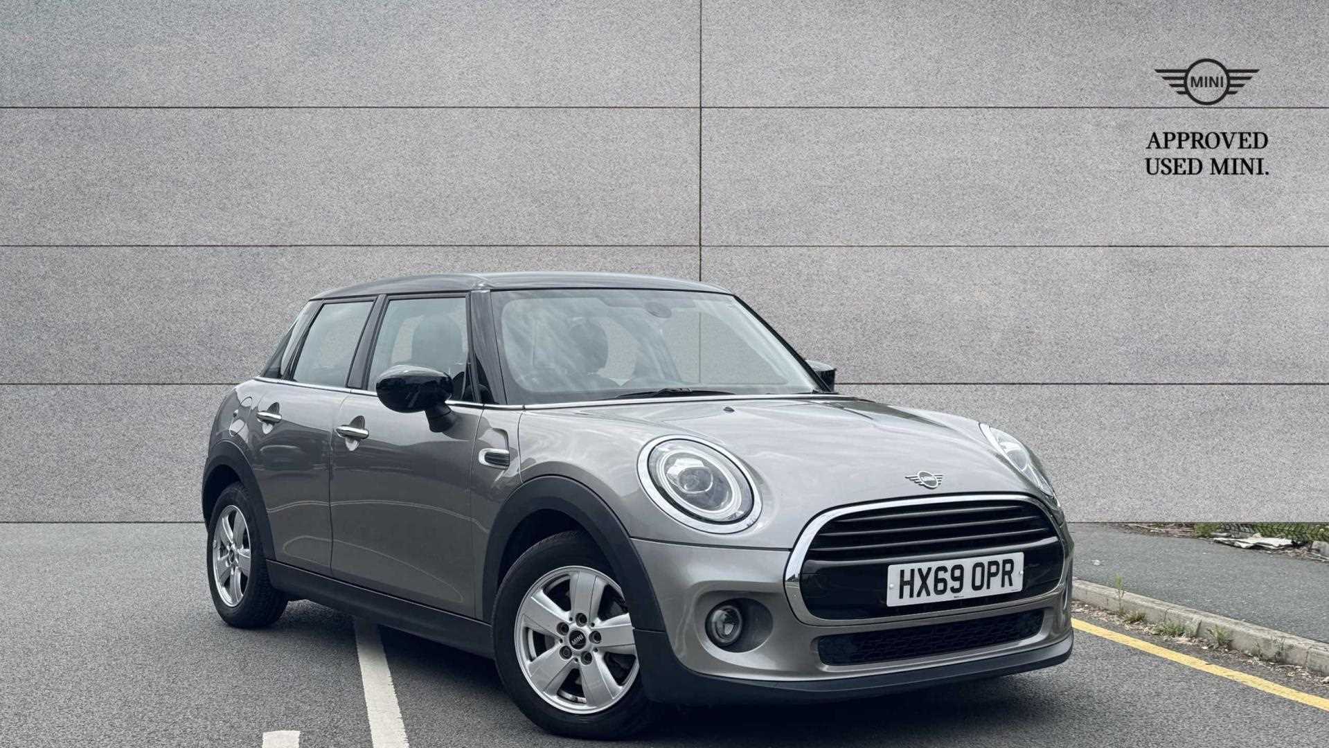 Main listing image - MINI Hatchback 5dr