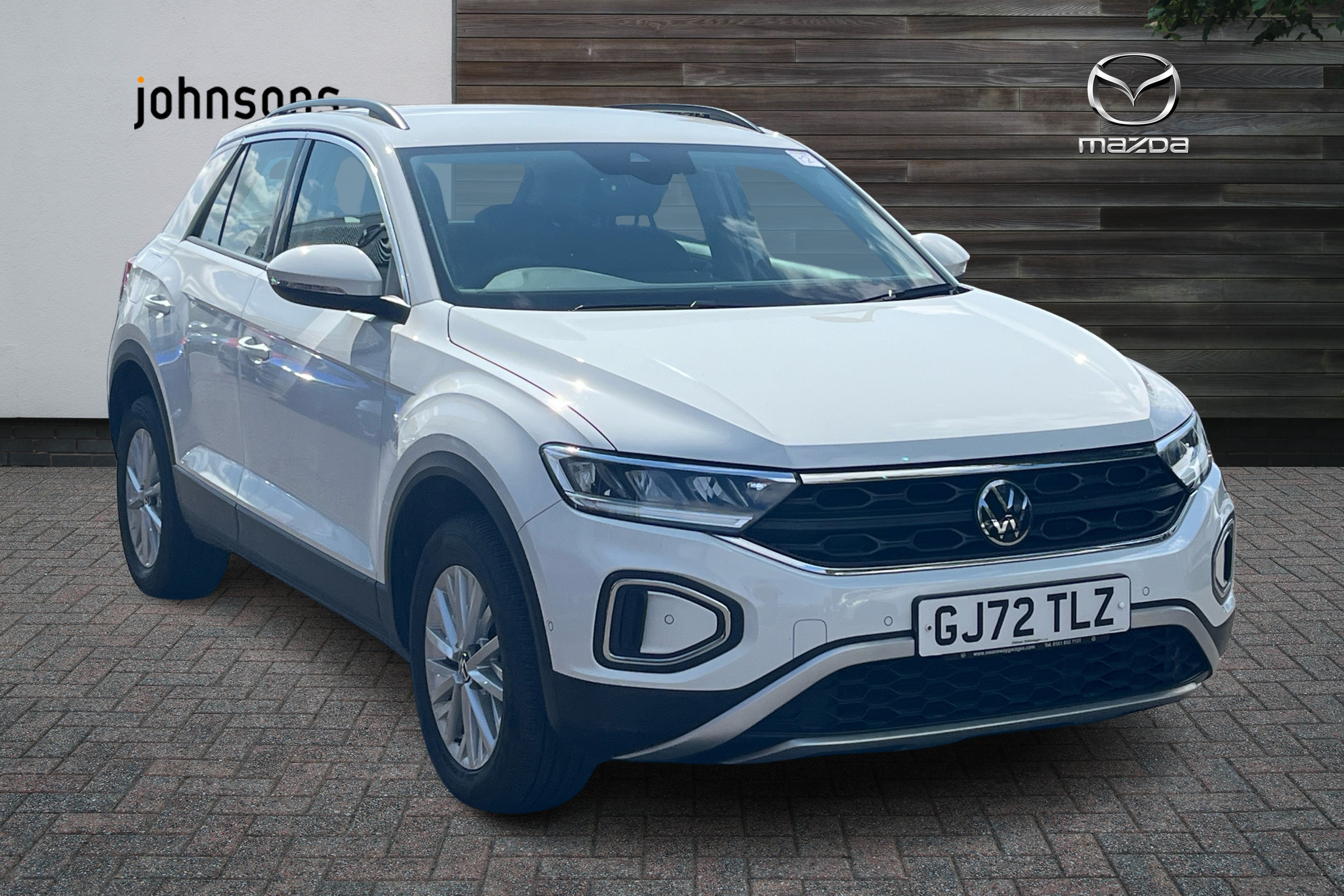 Main listing image - Volkswagen T-Roc