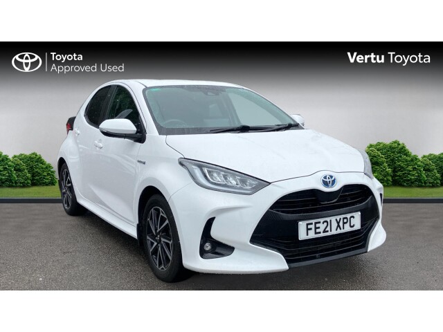 Main listing image - Toyota Yaris