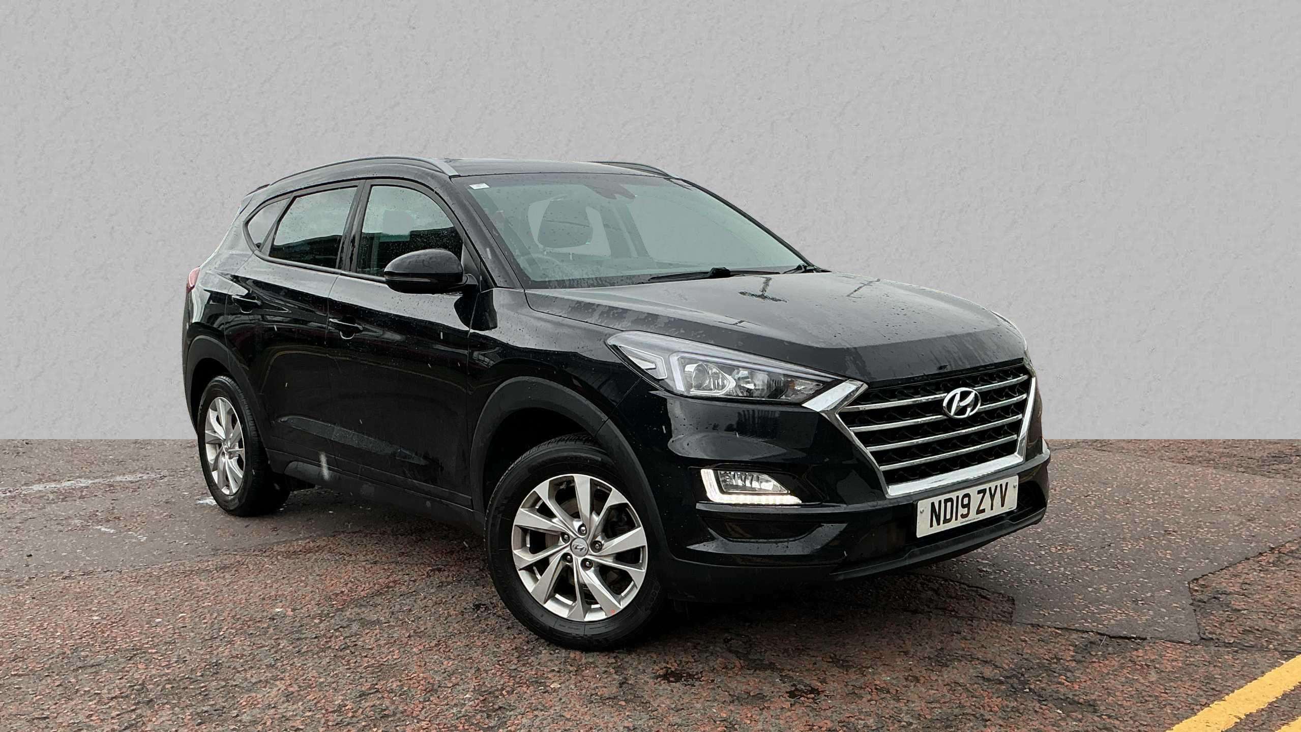 Main listing image - Hyundai Tucson