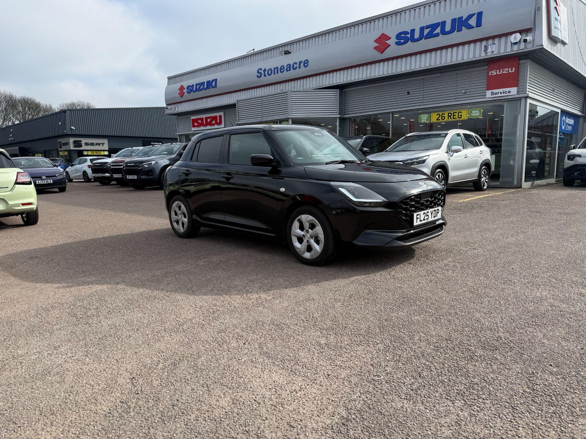 Main listing image - Suzuki Swift
