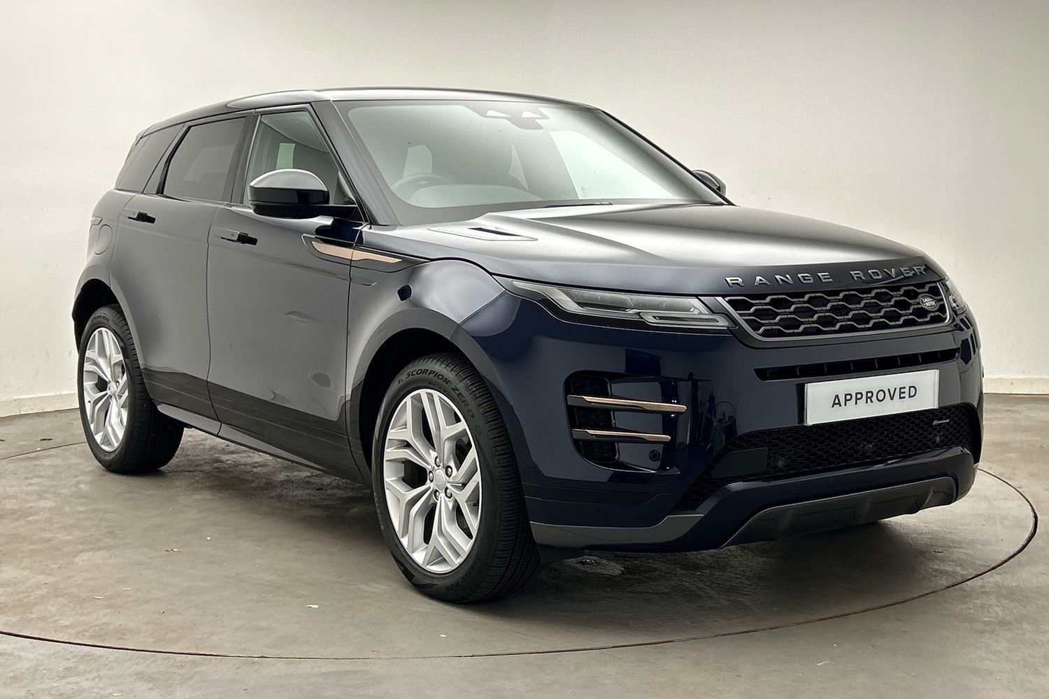 Main listing image - Land Rover Range Rover Evoque