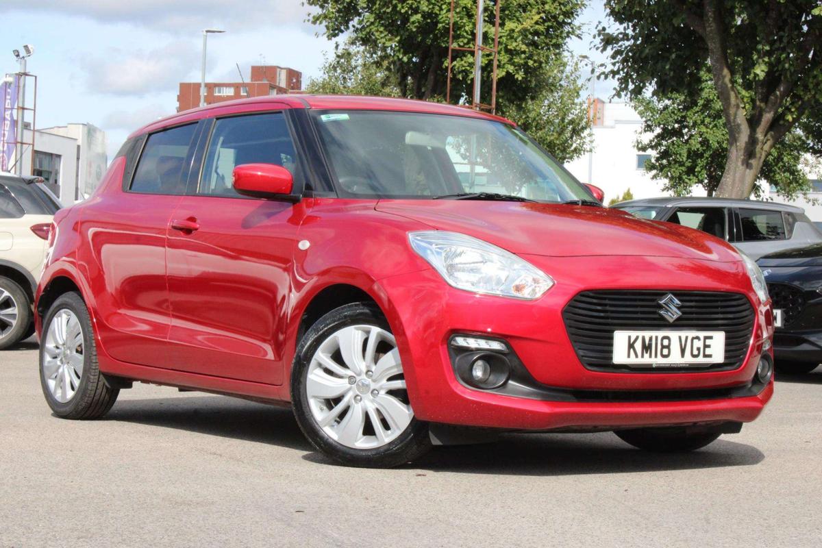 Main listing image - Suzuki Swift