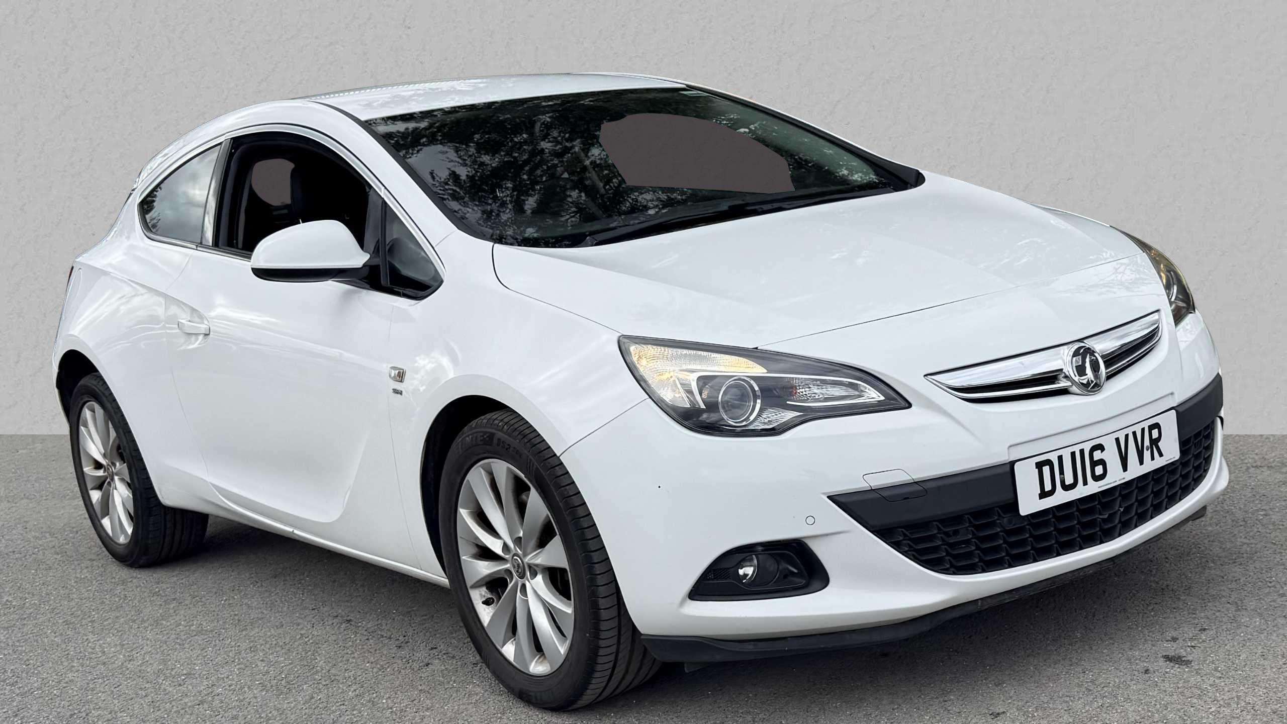 Main listing image - Vauxhall GTC