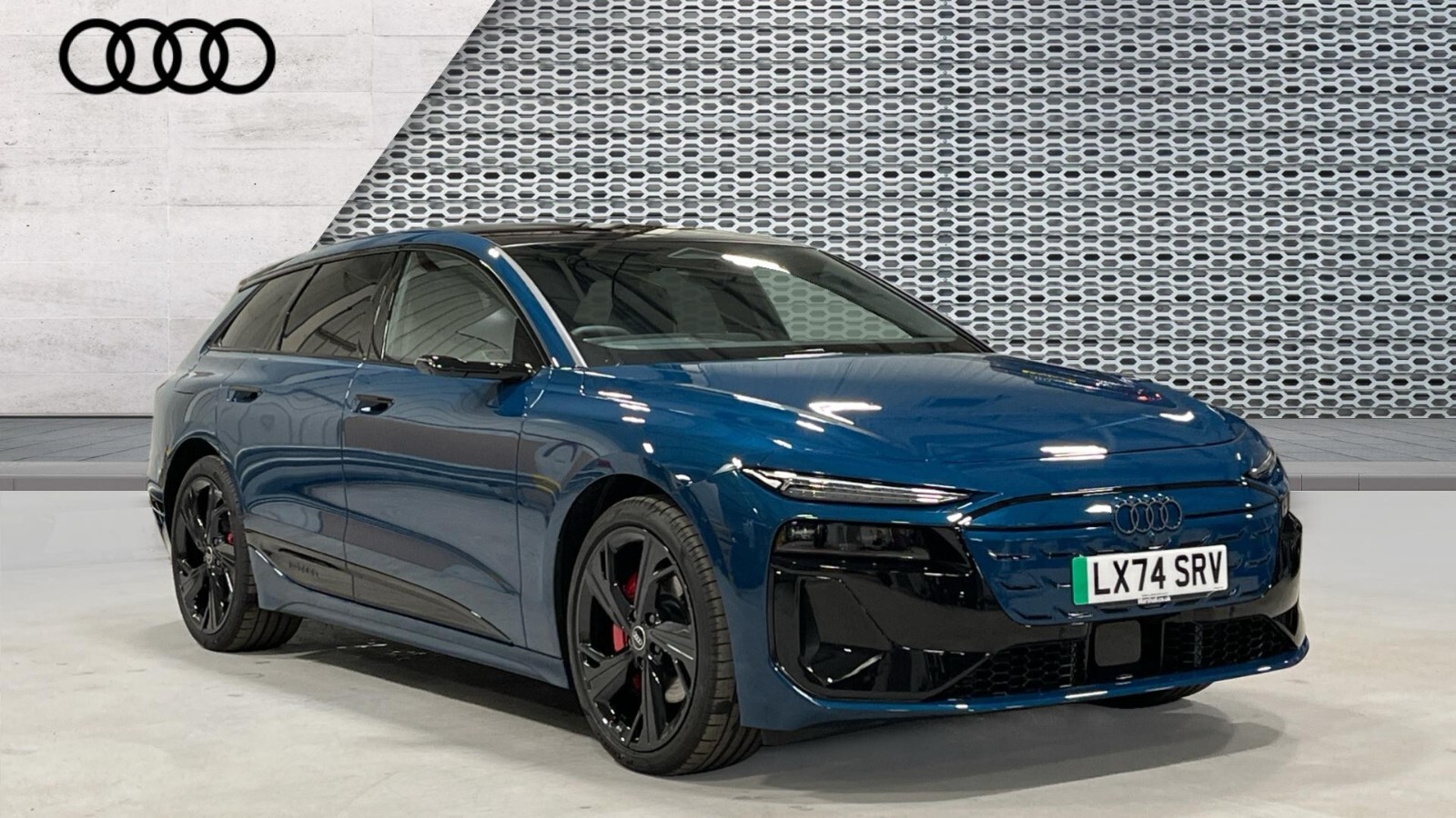 Main listing image - Audi e-tron