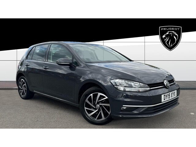 Main listing image - Volkswagen Golf