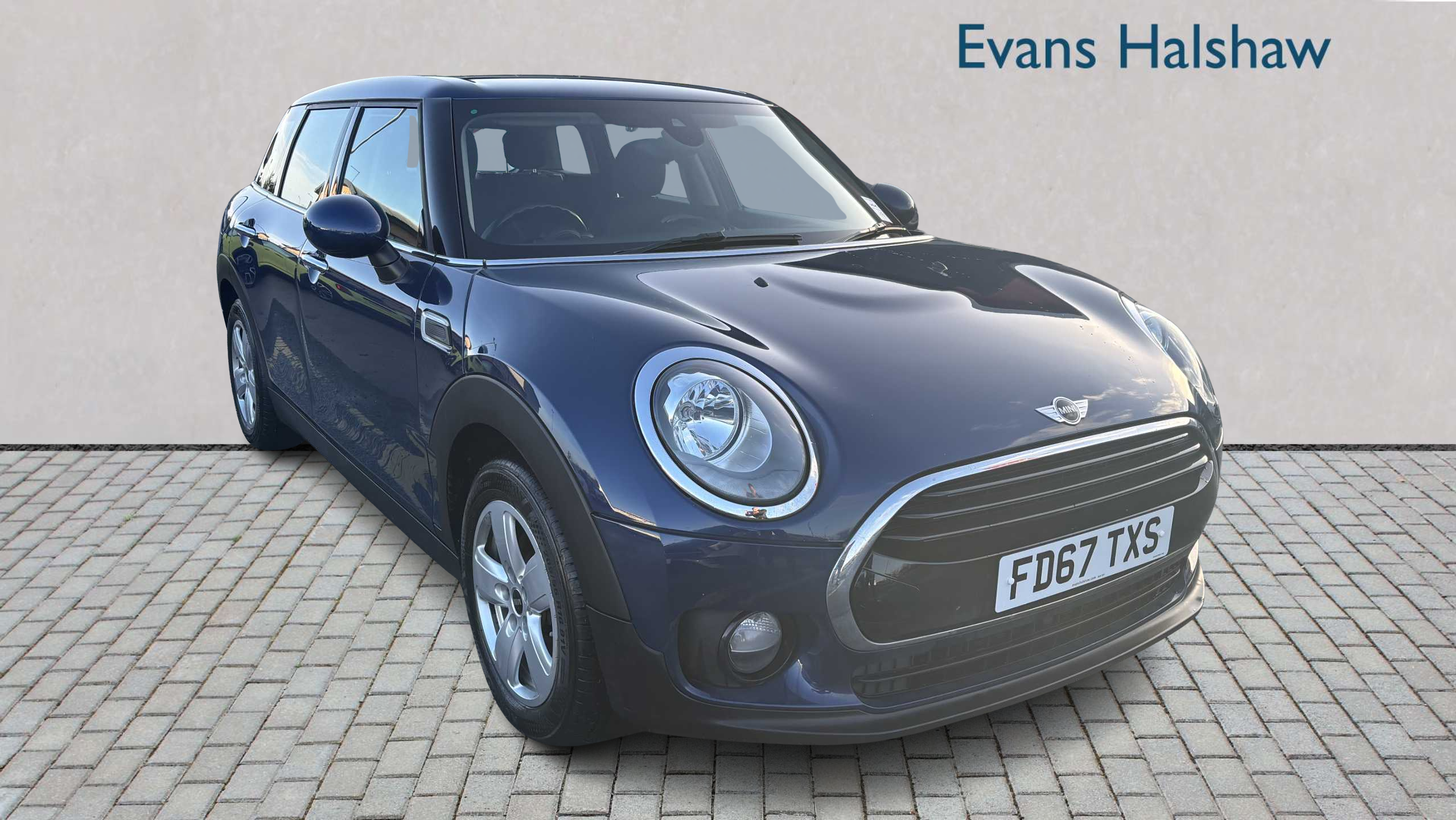 Main listing image - MINI Clubman