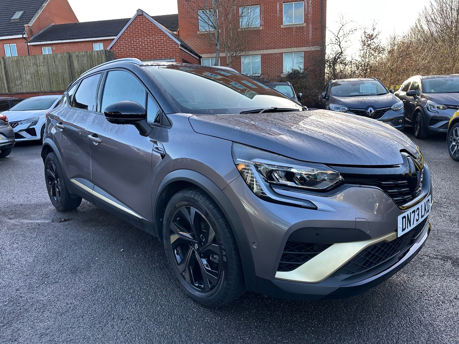 Main listing image - Renault Captur
