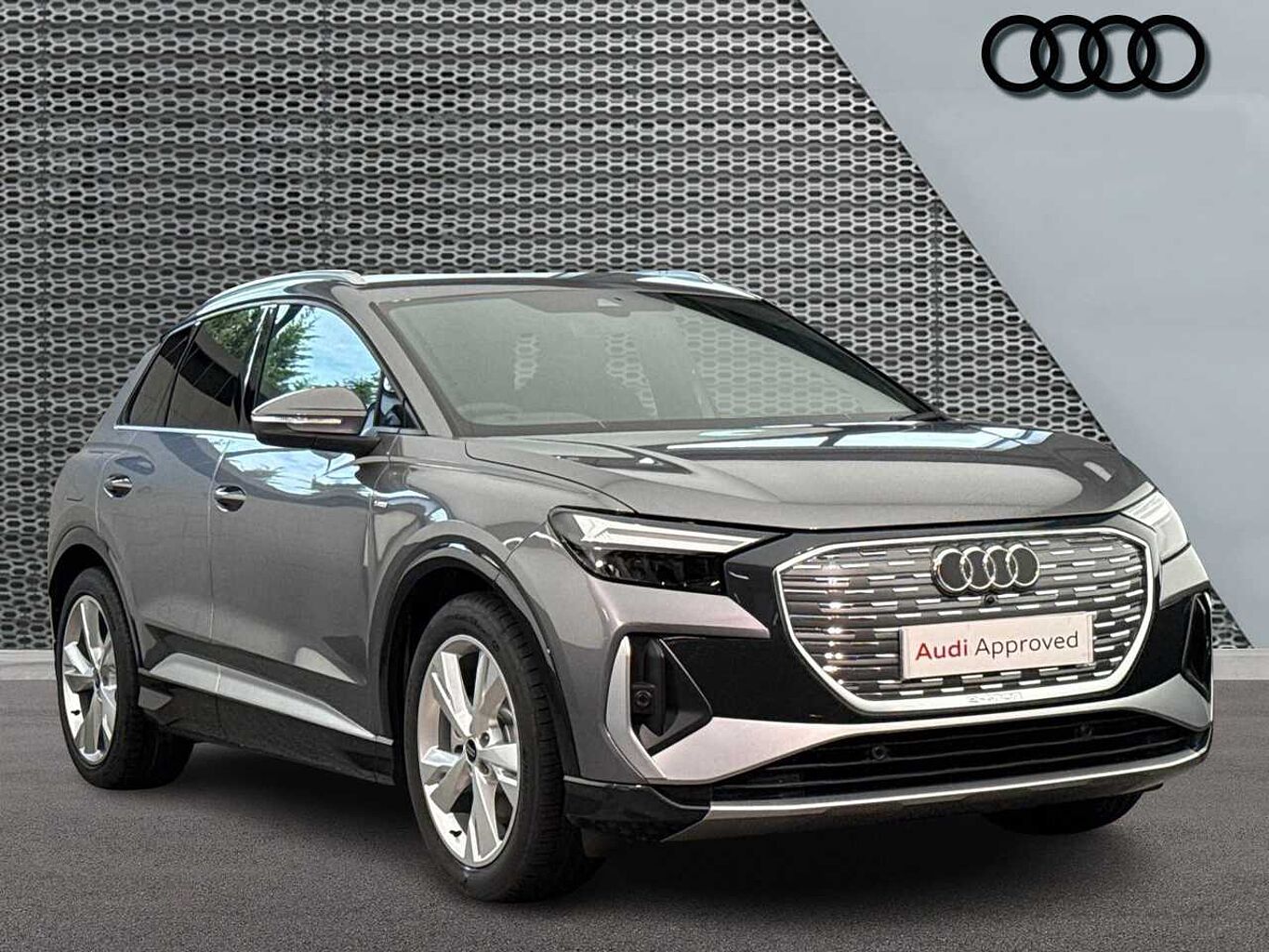 Main listing image - Audi Q4