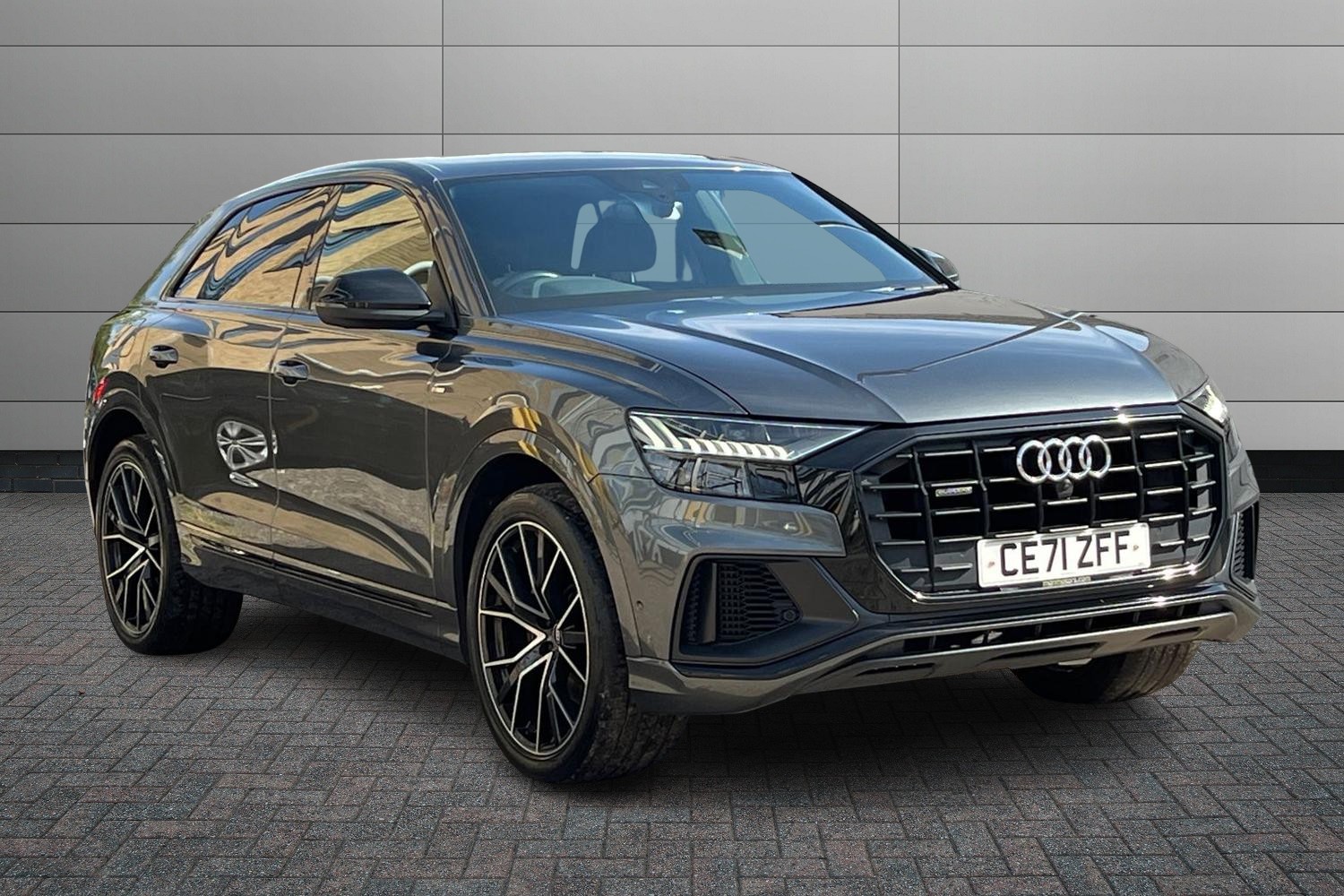 Main listing image - Audi Q8