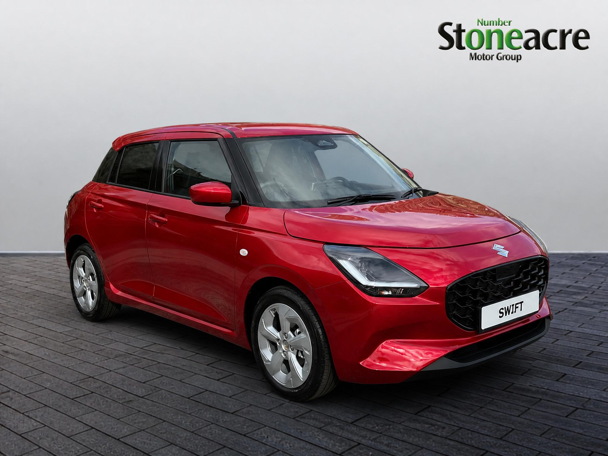 Main listing image - Suzuki Swift