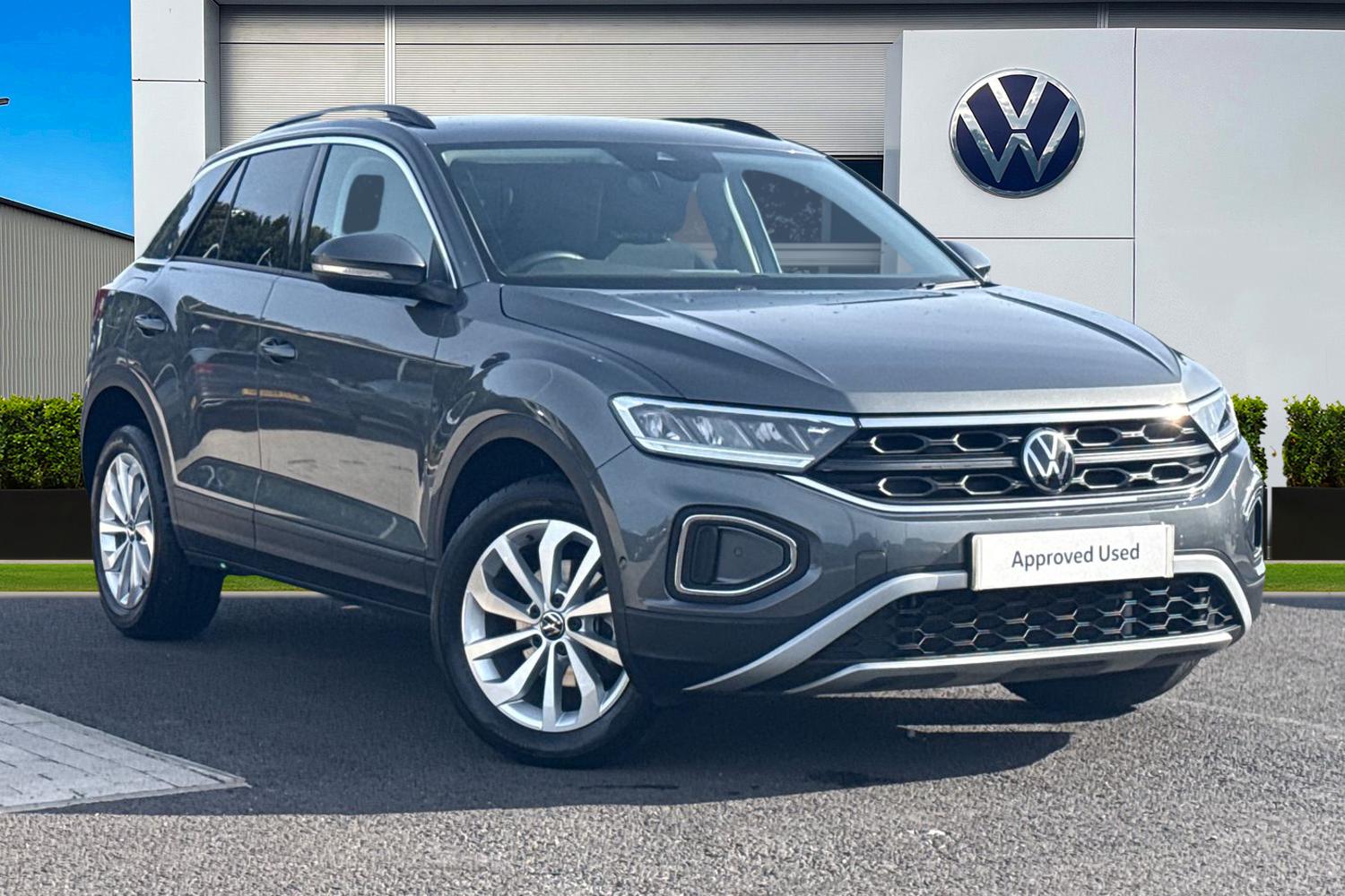 Main listing image - Volkswagen T-Roc