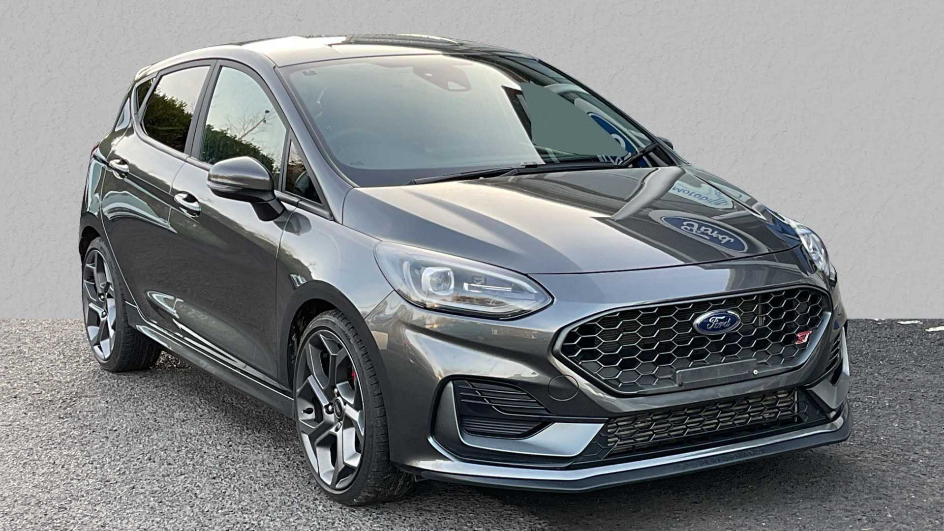 Main listing image - Ford Fiesta ST