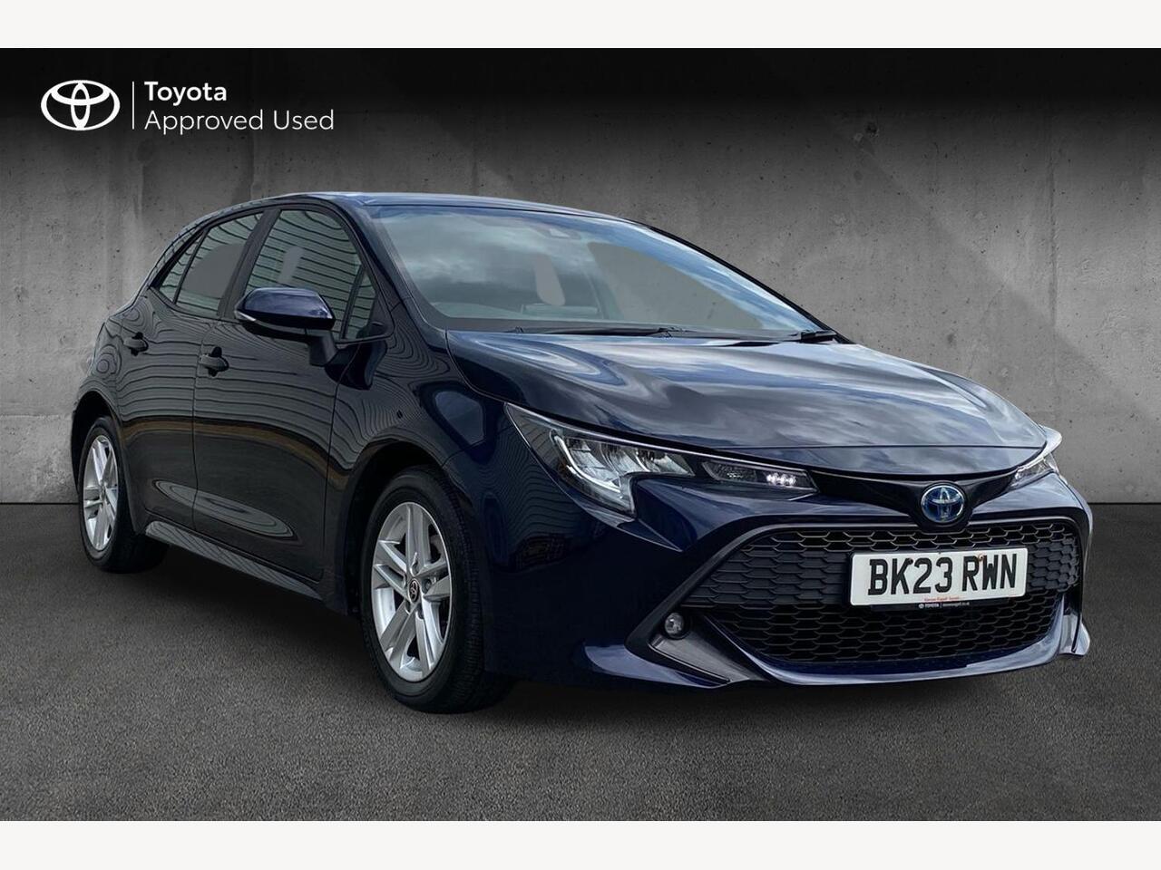 Main listing image - Toyota Corolla