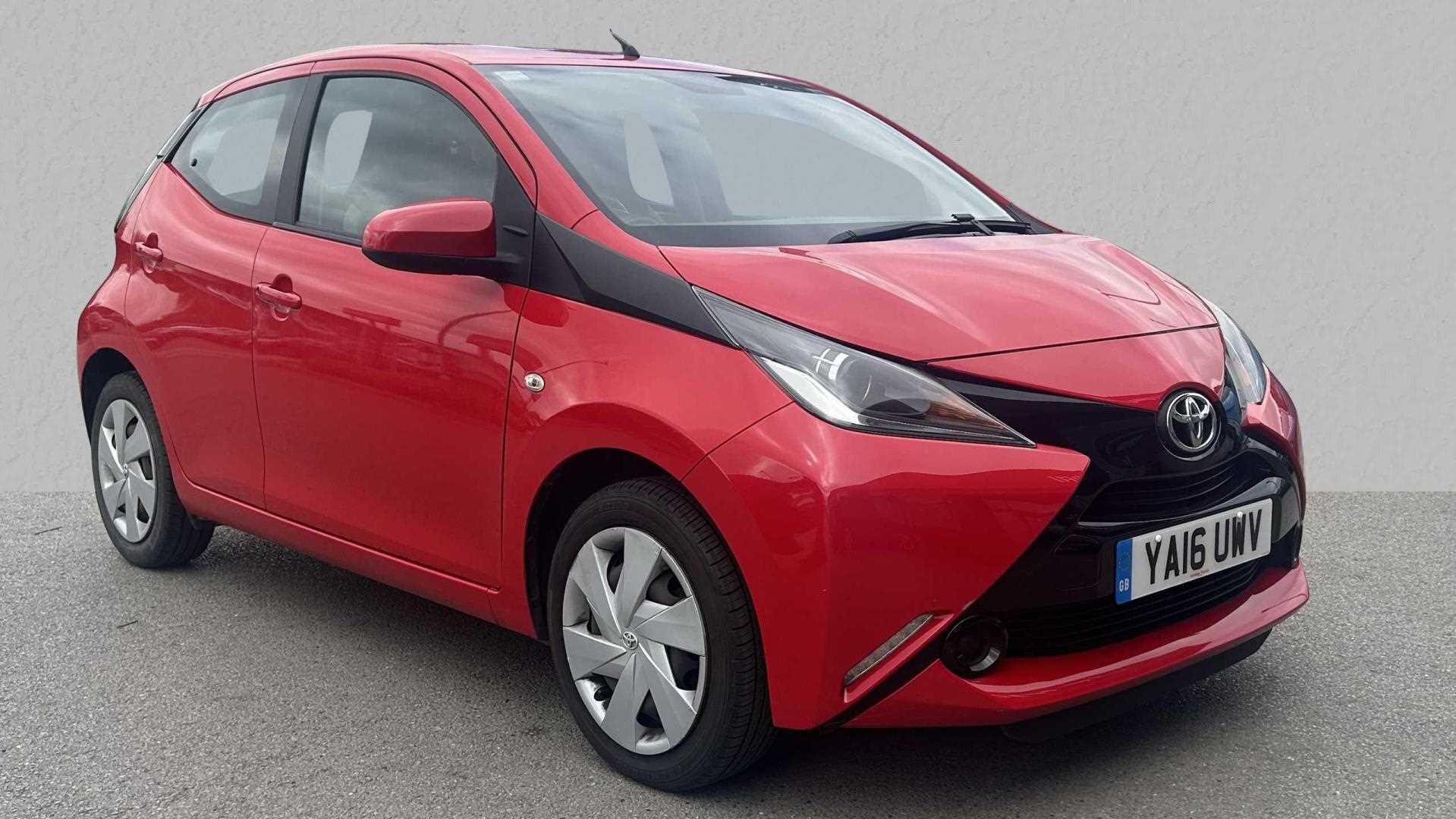 Main listing image - Toyota Aygo