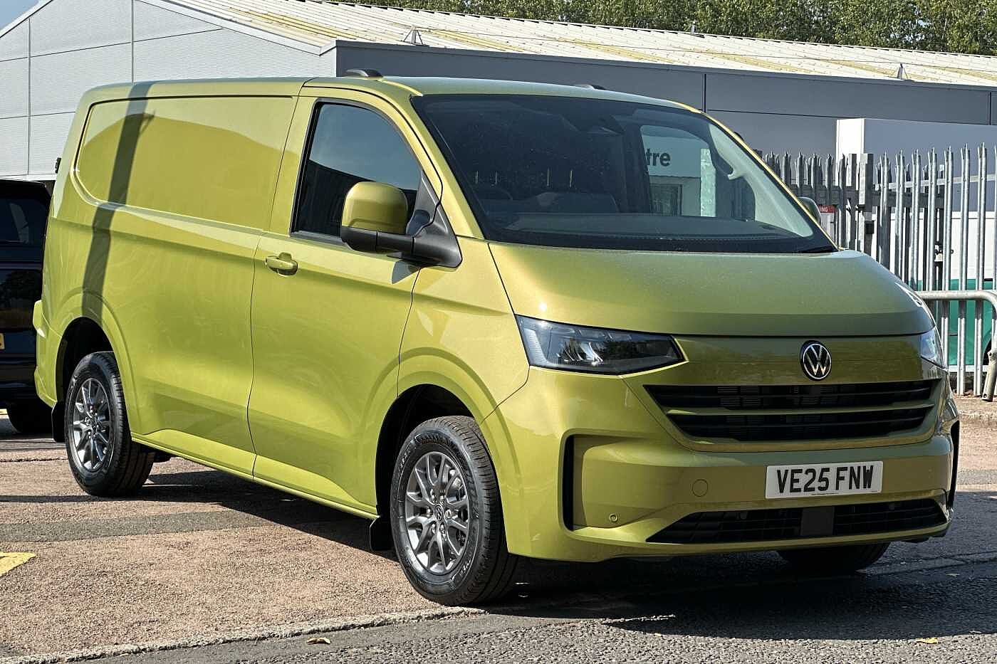 Main listing image - Volkswagen Transporter
