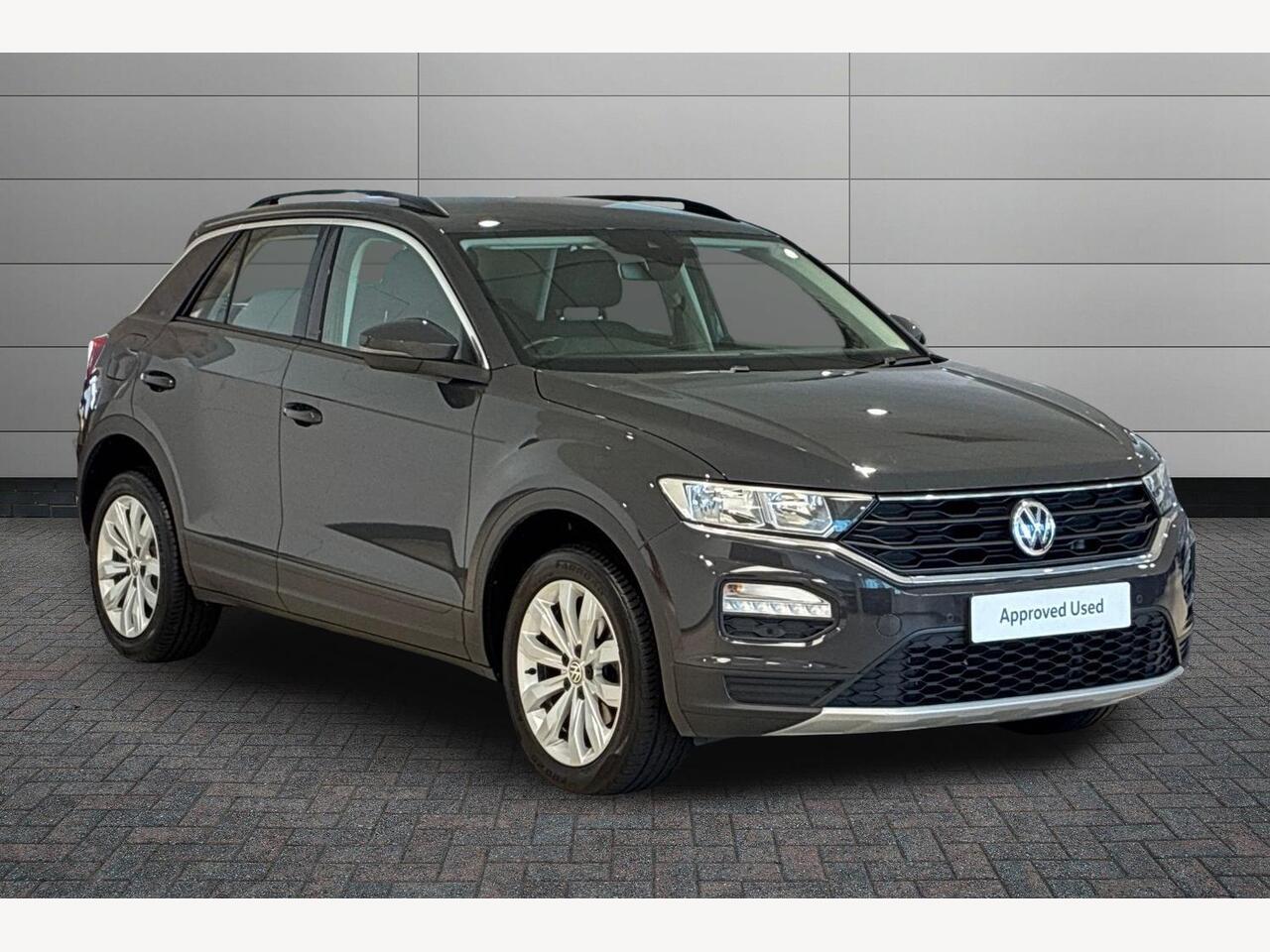 Main listing image - Volkswagen T-Roc