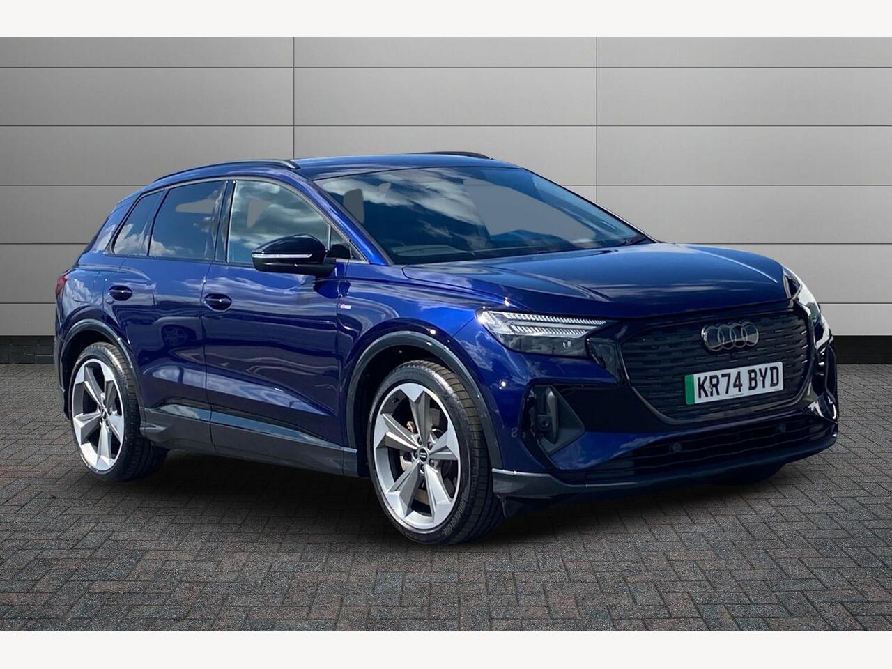 Main listing image - Audi Q4