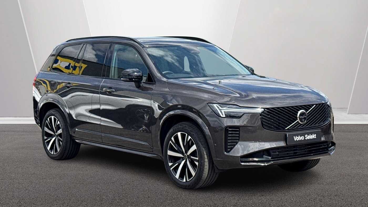 Main listing image - Volvo XC90