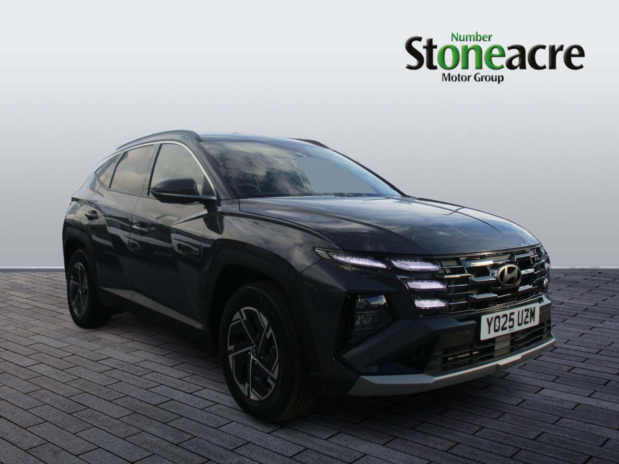 Main listing image - Hyundai Tucson