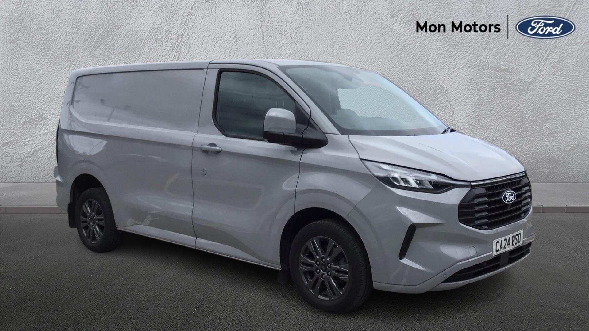 Main listing image - Ford Transit Custom