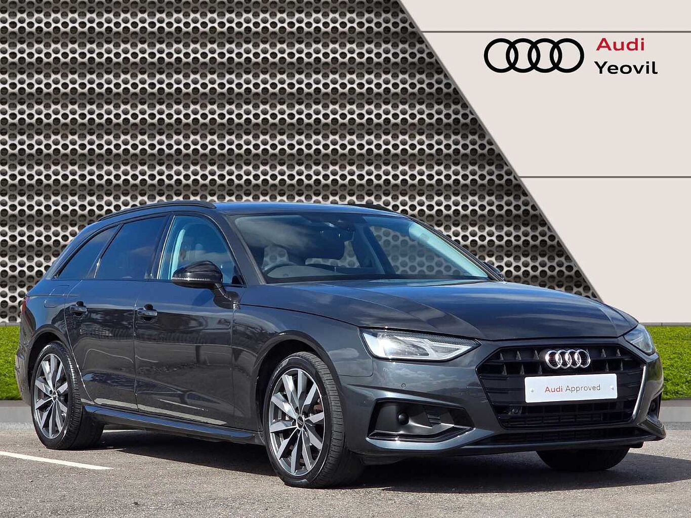 Main listing image - Audi A4 Avant