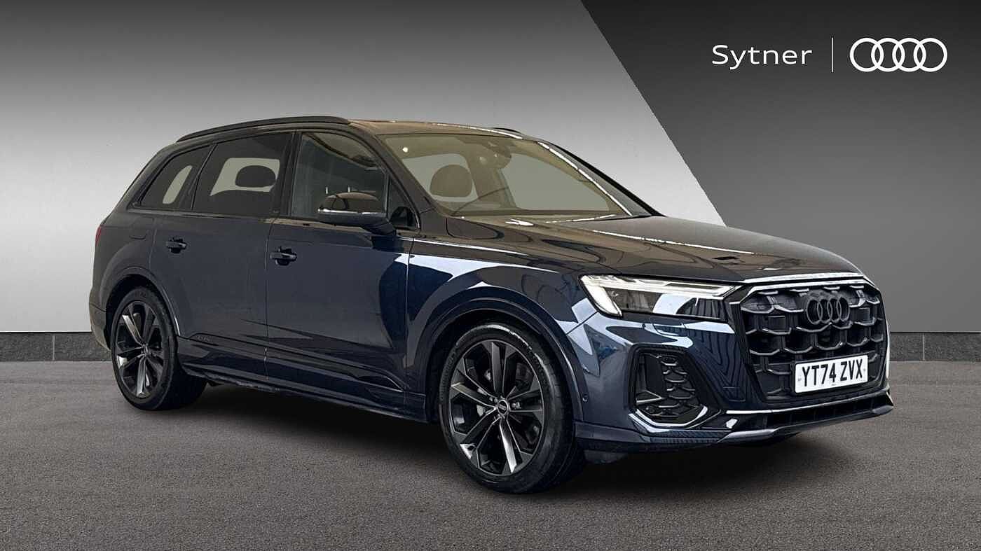 Main listing image - Audi Q7