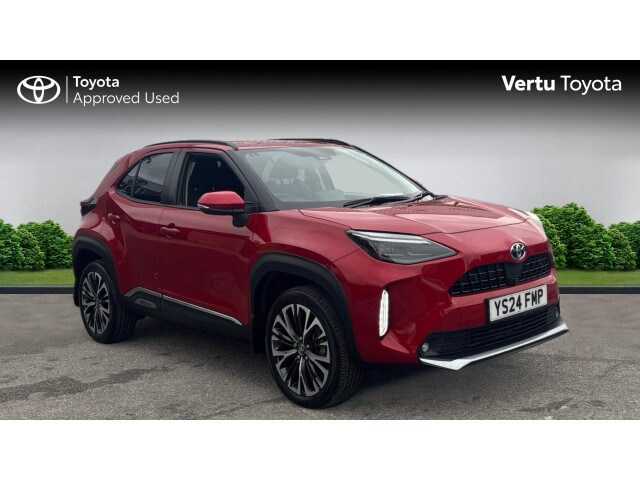 Main listing image - Toyota Yaris Cross