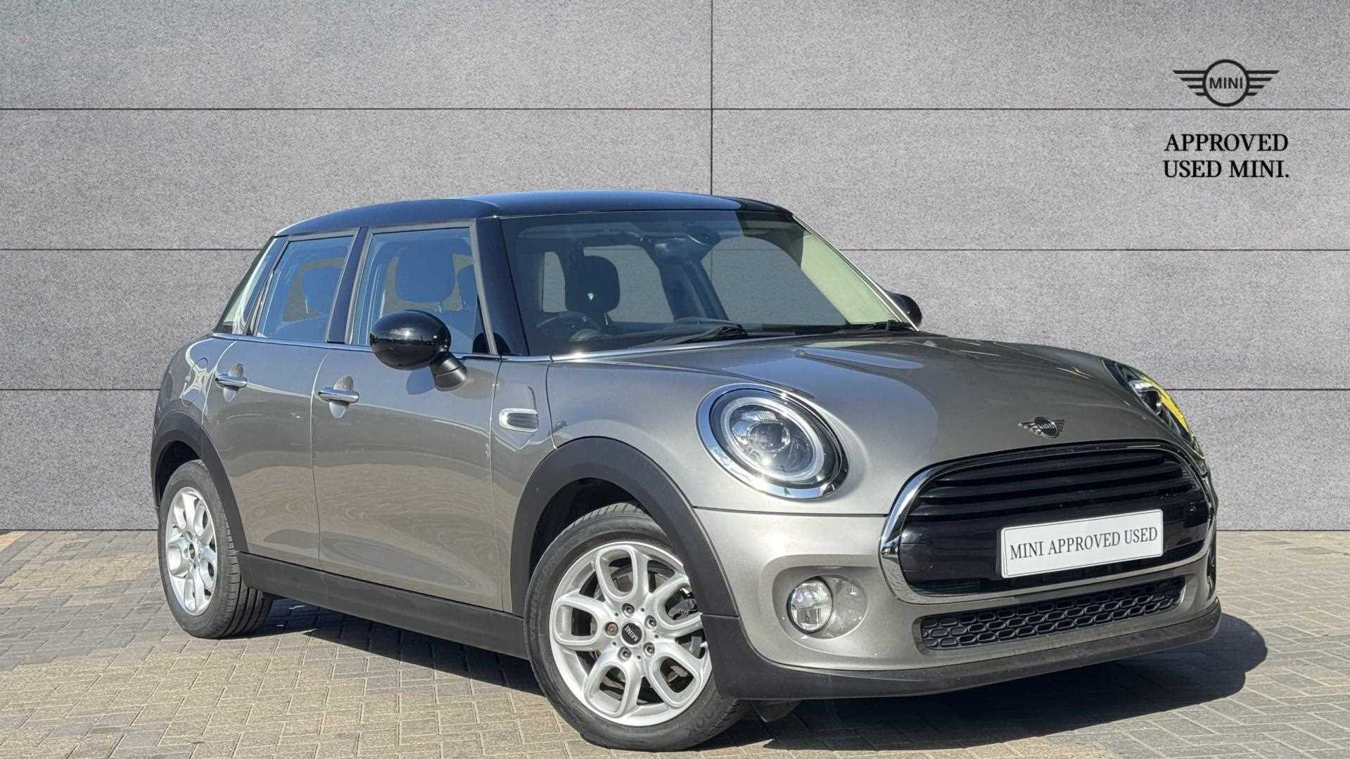Main listing image - MINI Hatchback 5dr