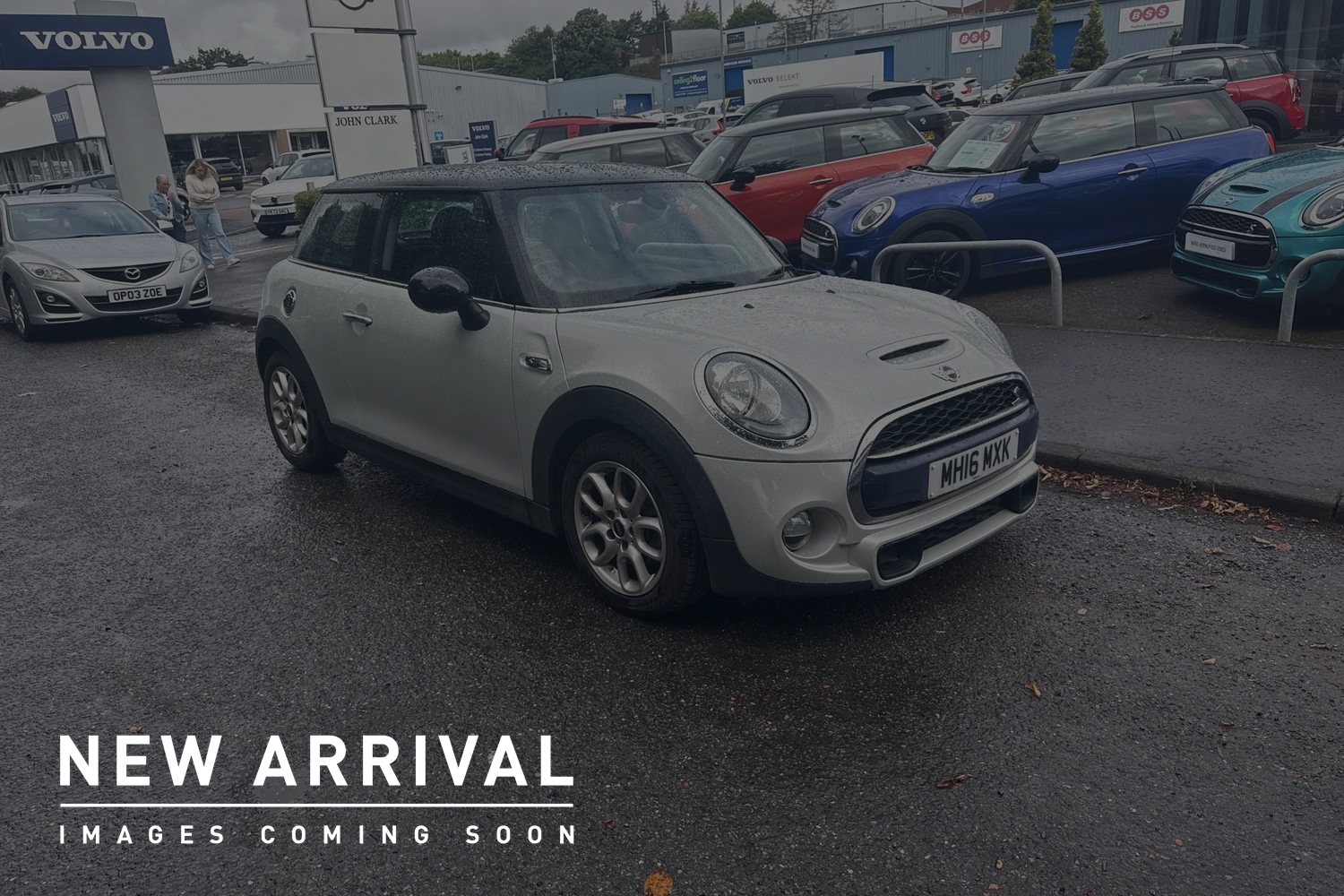 Main listing image - MINI Hatchback