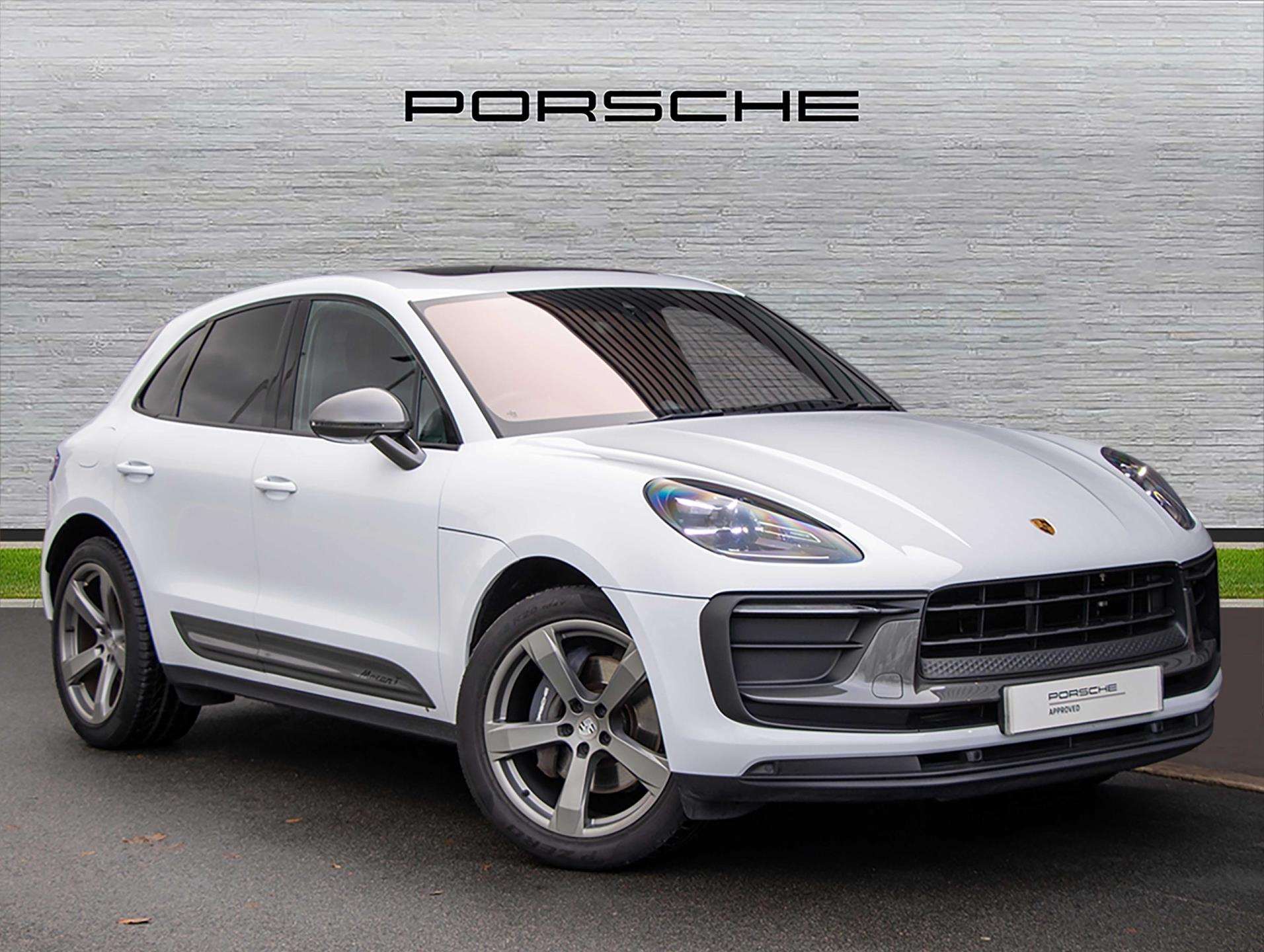 Main listing image - Porsche Macan