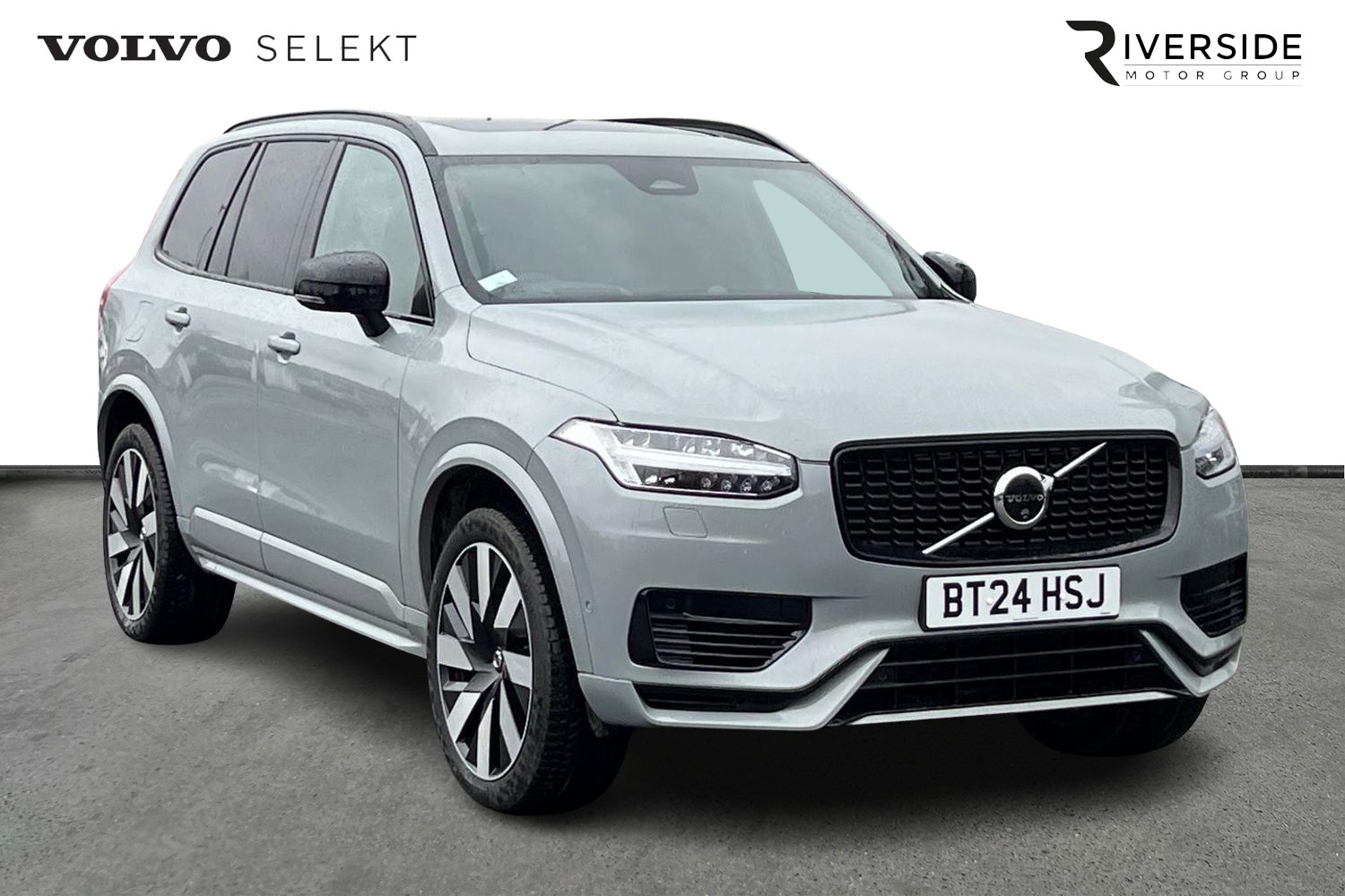 Main listing image - Volvo XC90