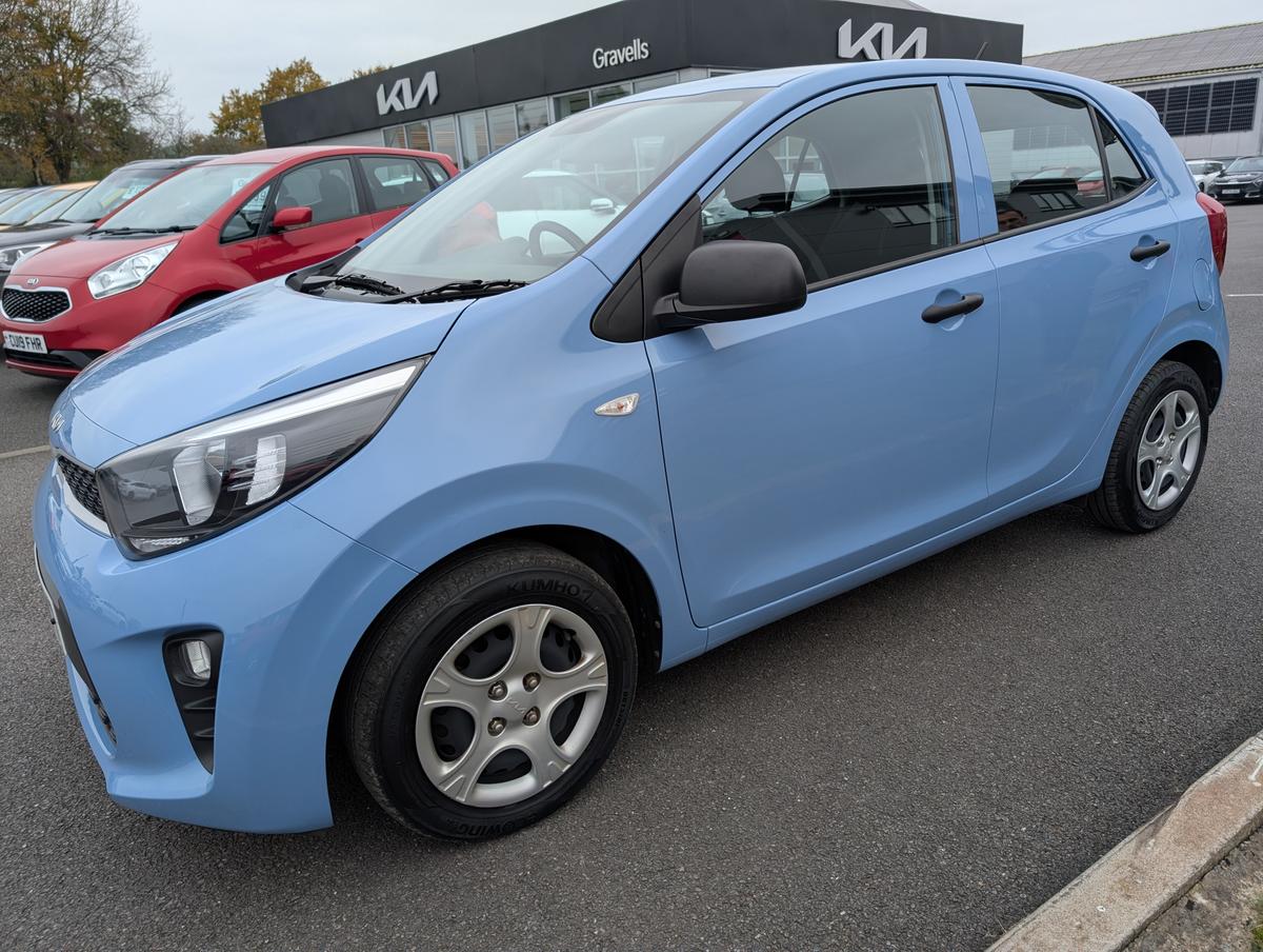 Main listing image - Kia Picanto