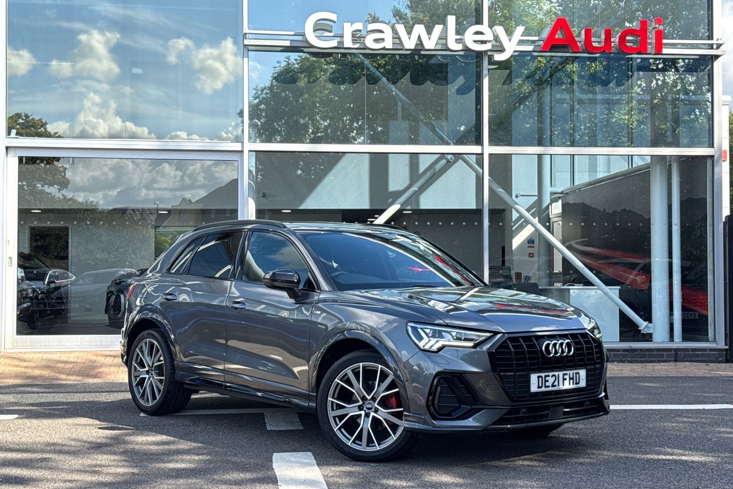 Main listing image - Audi Q3
