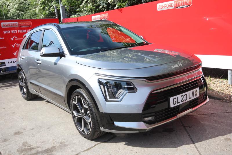 Main listing image - Kia Niro