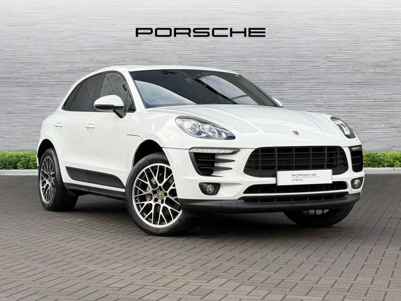 Main listing image - Porsche Macan