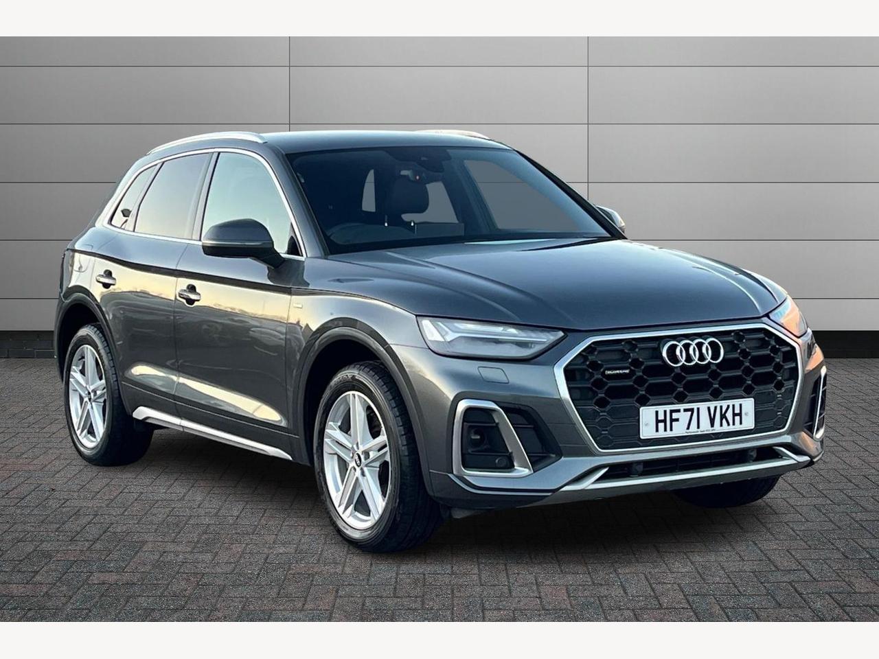 Main listing image - Audi Q5