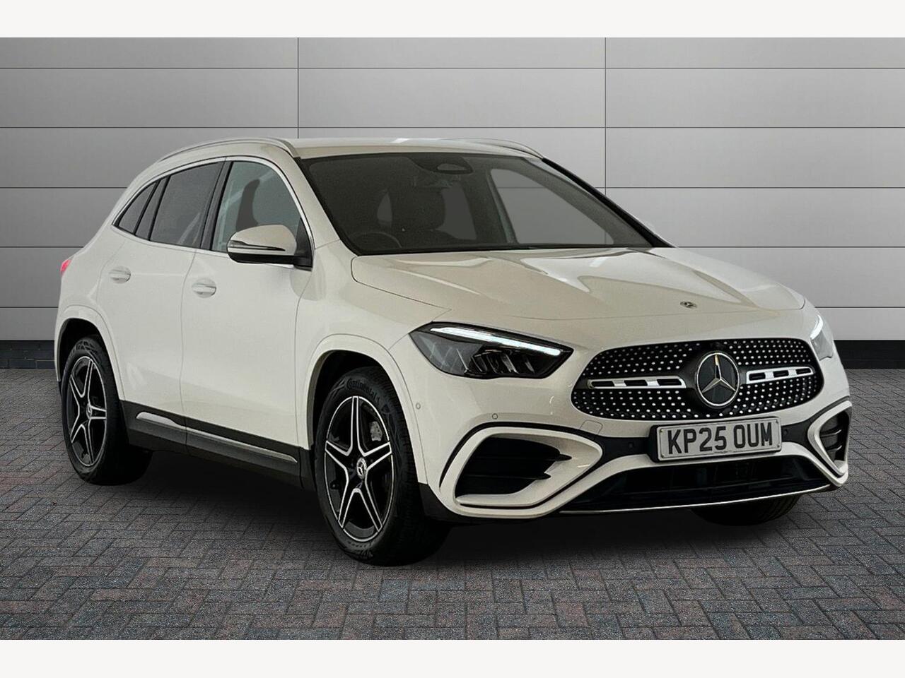 Main listing image - Mercedes-Benz GLA