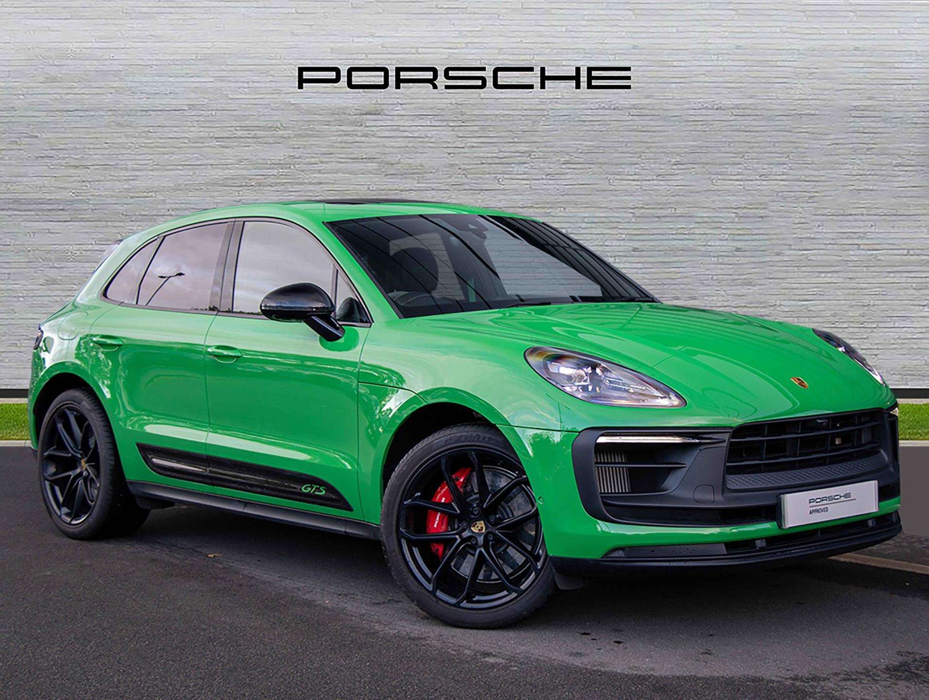 Main listing image - Porsche Macan