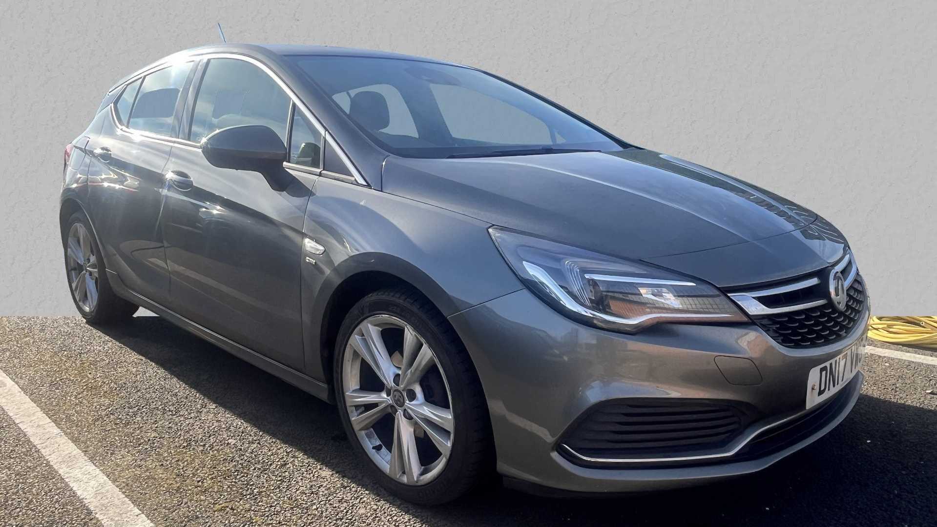 Main listing image - Vauxhall Astra