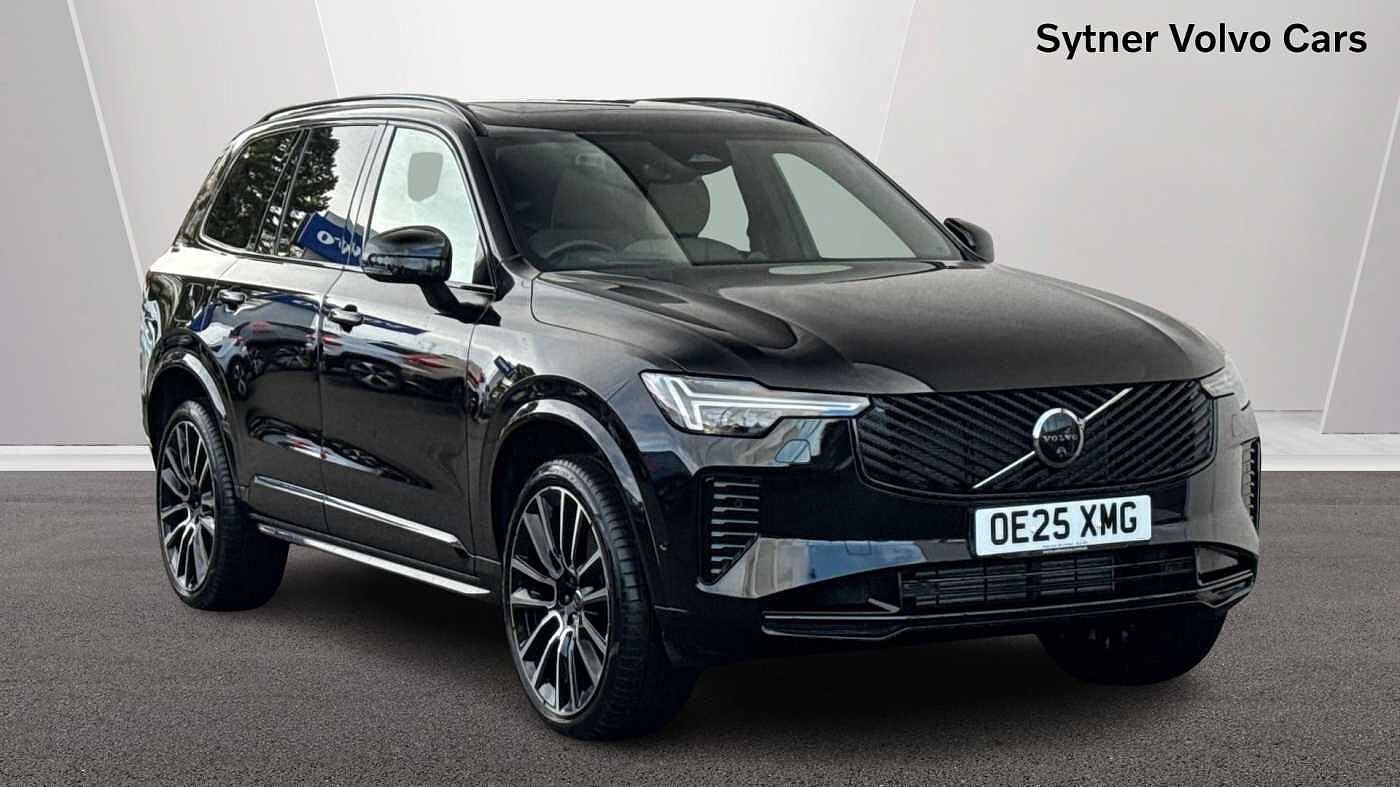 Main listing image - Volvo XC90