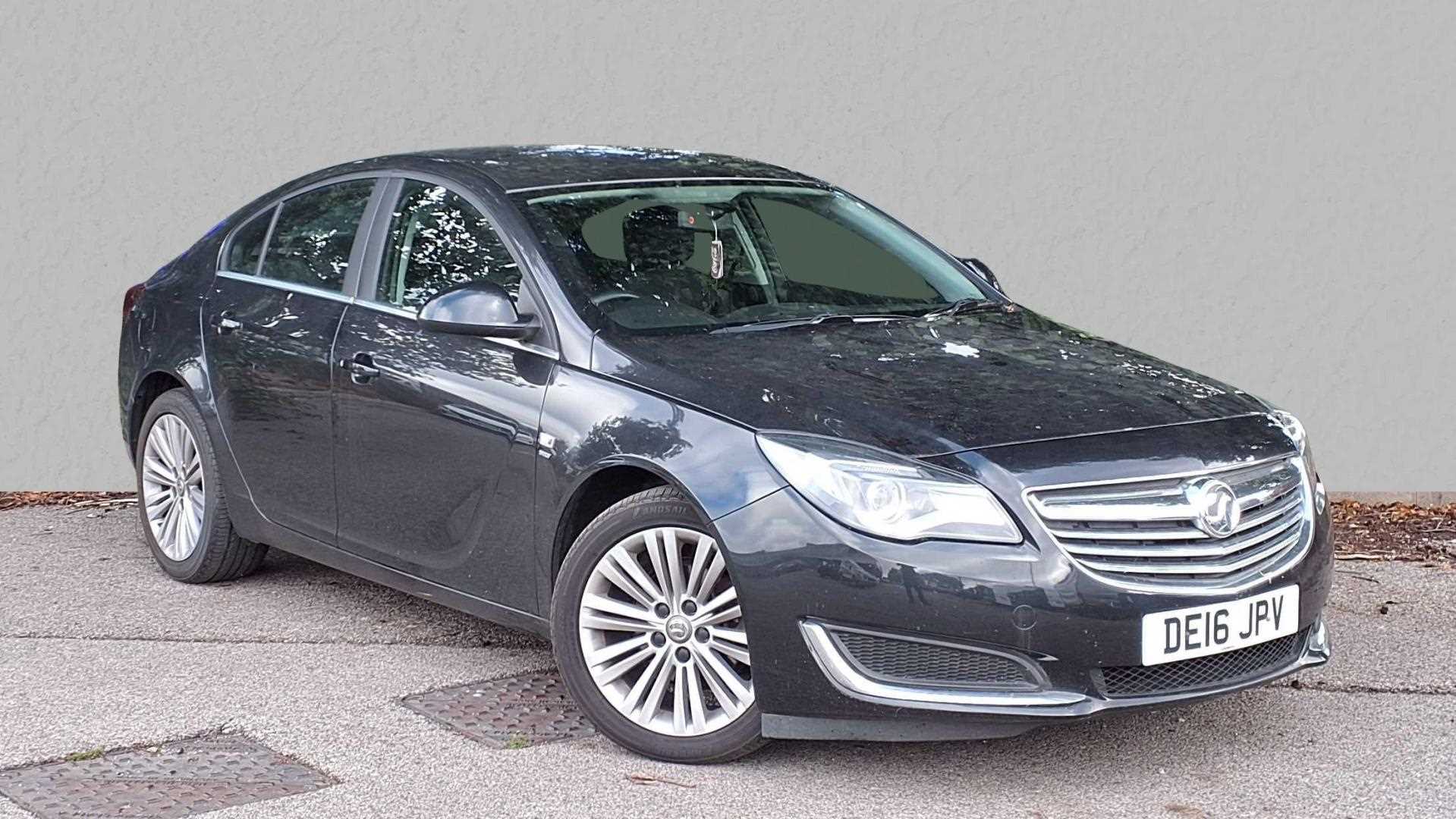Main listing image - Vauxhall Insignia