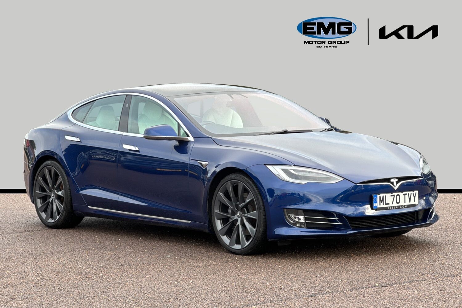 Main listing image - Tesla Model S